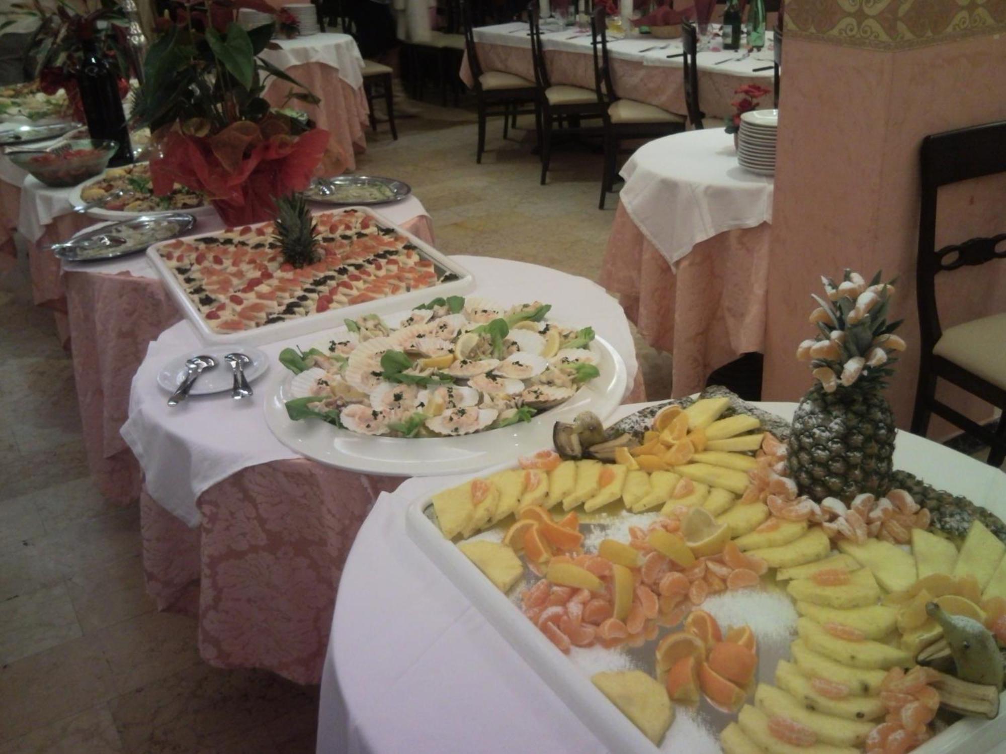 Hotel Madrid Rimini Buitenkant foto